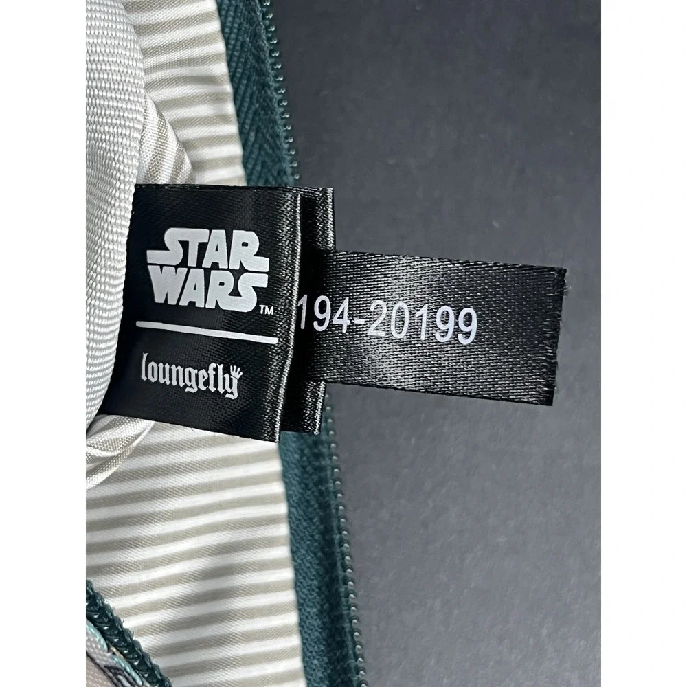 Star Wars Loungefly Baby Yoda Grogu Passport Crossbody Bag Mandalorian The Child